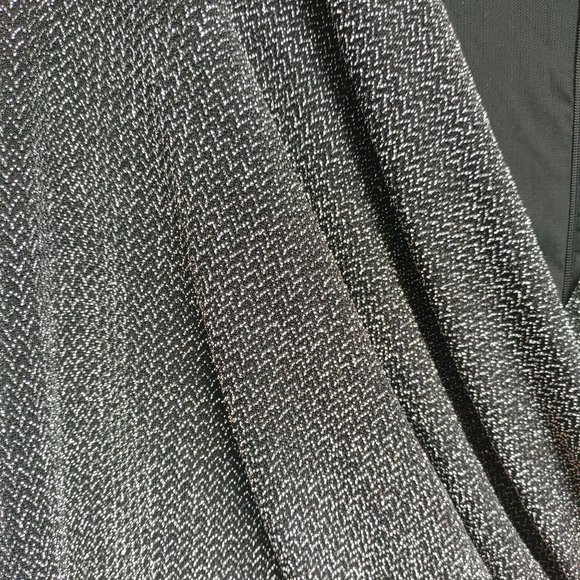 Simply Emma Plus Evening Cocktail Dress Metallic Sparkle Black Silver Wrap - Picture 6 of 12